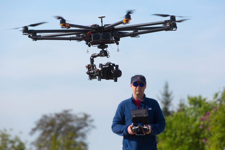 Amerikaanse mijnwerkers worden omgeschoold tot dronepiloten